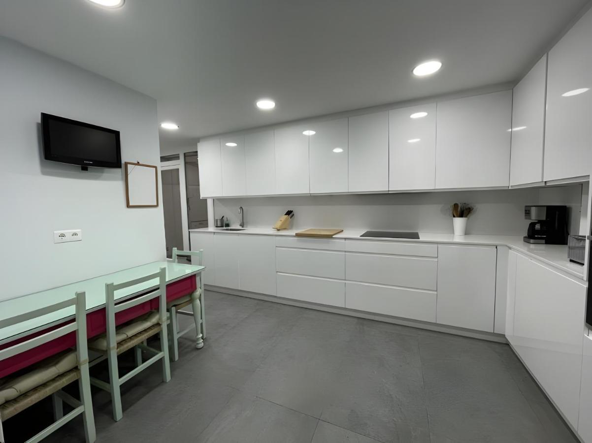 Amplio Y Moderno Piso De 4 Habitaciones Y Terraza Понтеведра Экстерьер фото