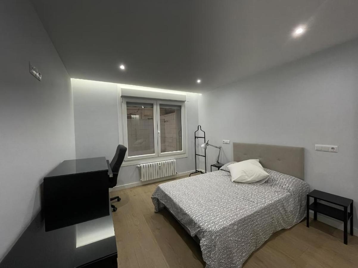 Amplio Y Moderno Piso De 4 Habitaciones Y Terraza Понтеведра Экстерьер фото